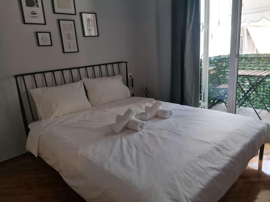 Minimal Studio Varnava Square - Kallimarmaro Area เอเธนส์ ภายนอก รูปภาพ